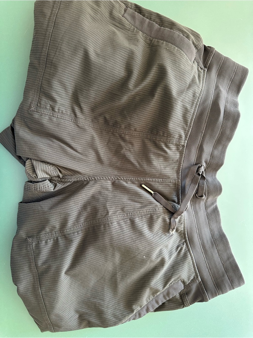 Women’s lululemon dance studio- size 12 color is grey.
